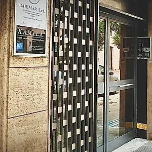 Couette-café Kamila, Bari