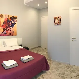Cavour 124 -guest-room- B&B